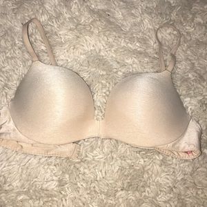 VS nude push up bra